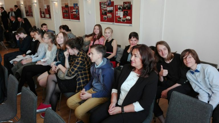 Konferencia Sláva šľachetným