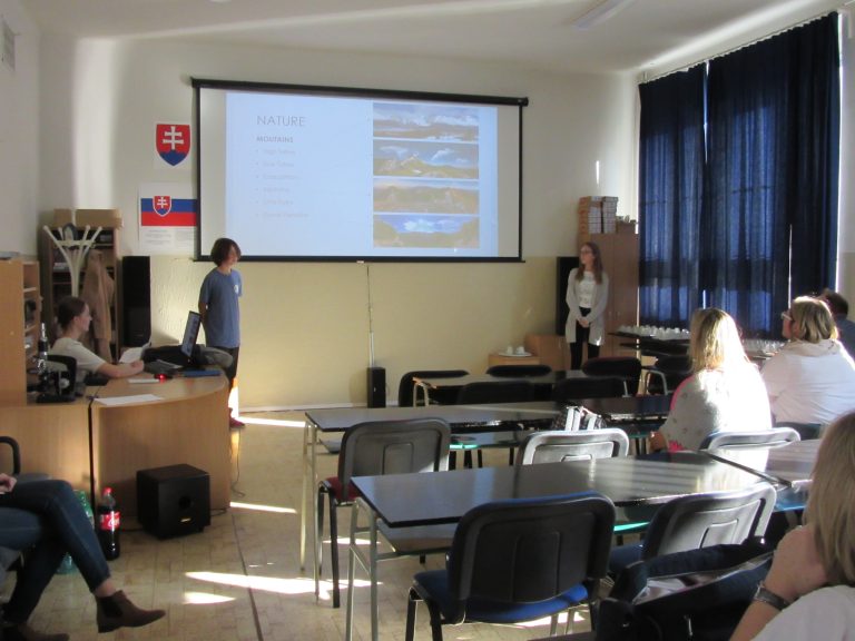 Vzdorujeme extrémizmu – projekt