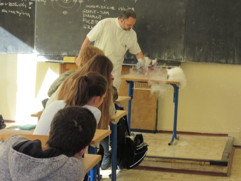 Vzdorujeme extrémizmu – projekt