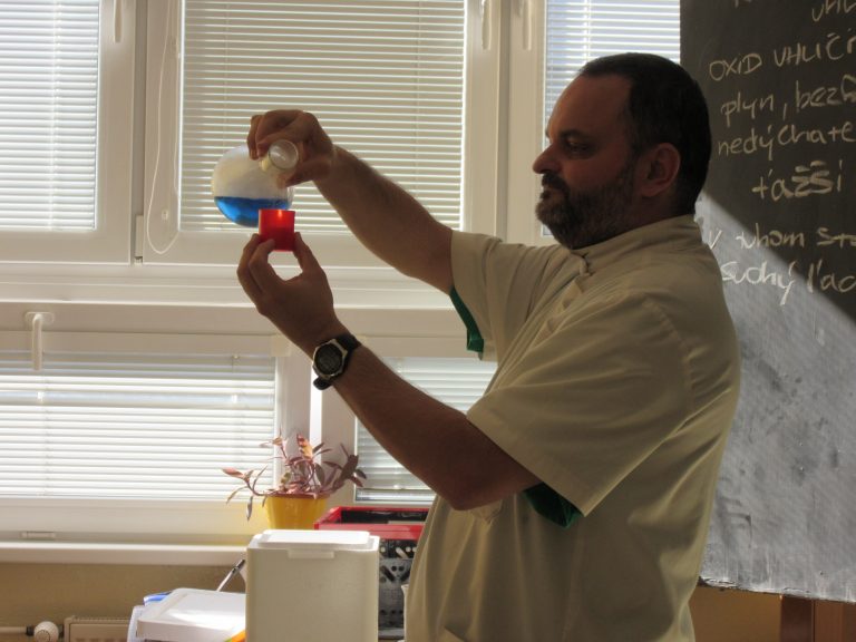 Vzdorujeme extrémizmu – projekt