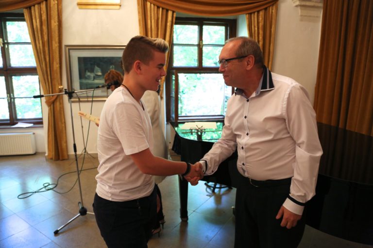 Slávnostné vyhodnotenie literárnej súťaže Hodžov novinový článok 2017