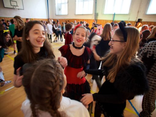 27500538-330102744161037-8874545202313946701-o-330102744161037