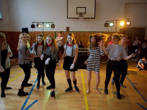 27503347-330101930827785-6785002563207766296-o-330101930827785