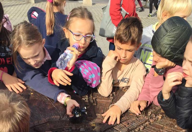 Bronzový odliatok Prešporka