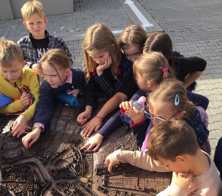 Bronzový odliatok Prešporka