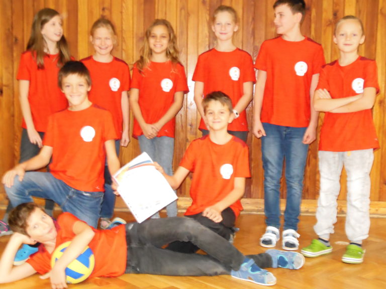 1. miesto v okresnom kole vo vybíjanej
