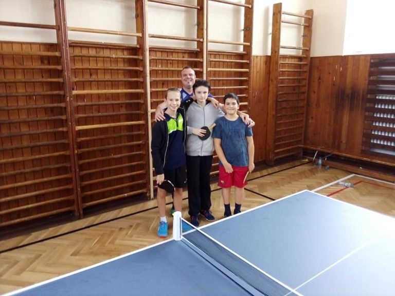 1. miesto v okresnom kole v stolnom tenise