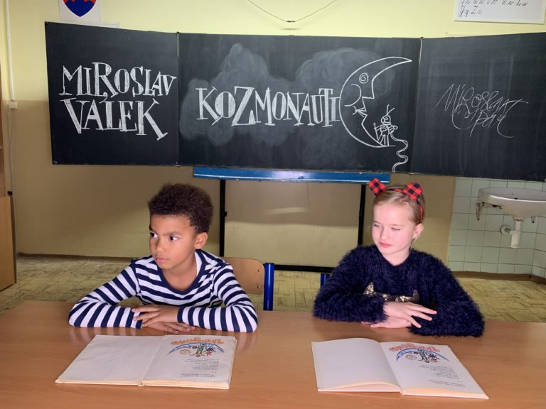 Chvíľka poézie v našej škole