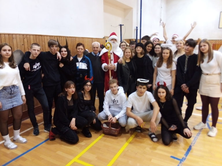 Mikulášsky basketbalový turnaj