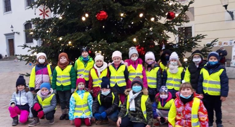 Hľadanie mikulášskych kamienkov