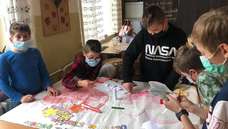 Mesiac úcty k starším