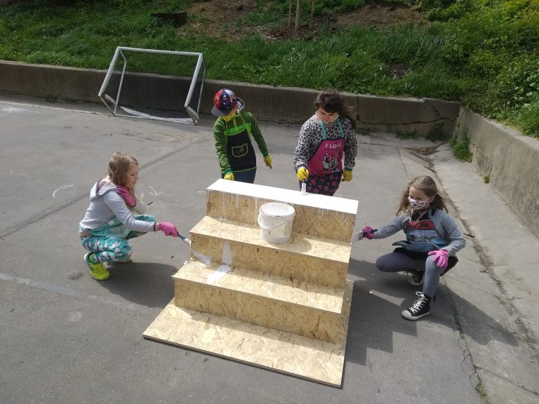 Školský fóliovník – projekt Deti pre Bratislavu