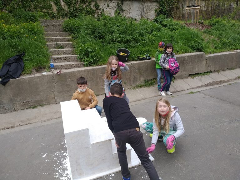 Školský fóliovník – projekt Deti pre Bratislavu