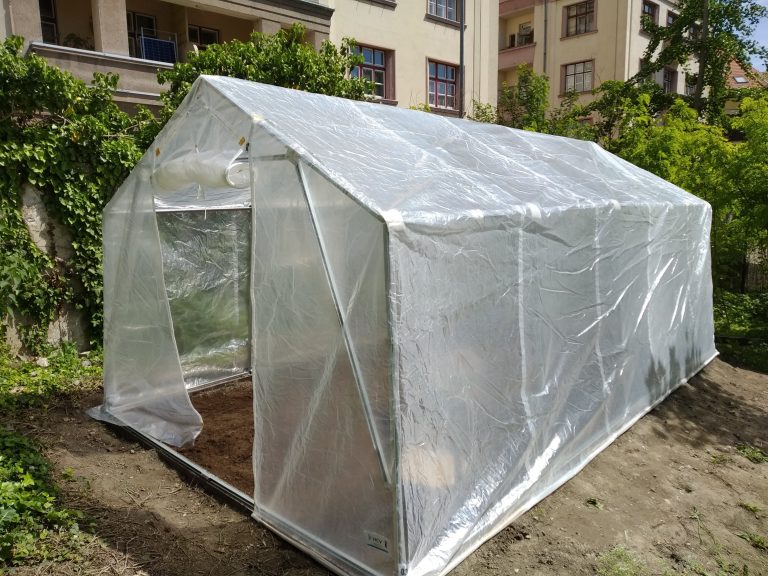 Školský fóliovník – projekt Deti pre Bratislavu