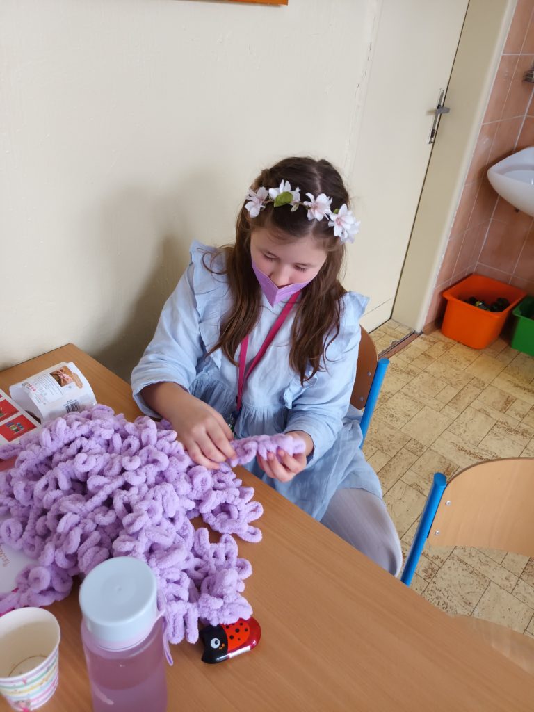 Ručné pletenie v ŠKD