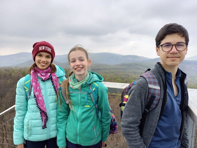 S turistickým krúžkom na päť malokarpatských sedemstoviek