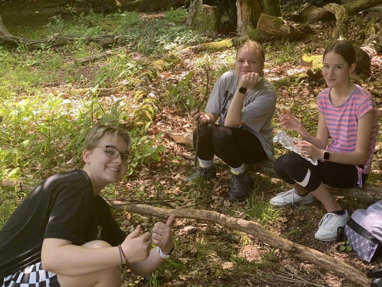 S turistickým krúžkom z Limbachu cez vrch Somár do Svätého Jura