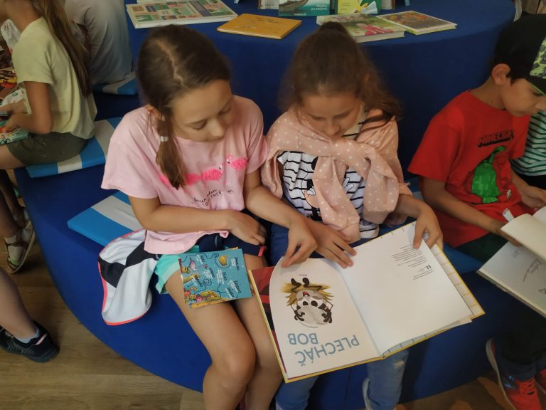 Dobrá kniha nás spája – projekt SPPravme to