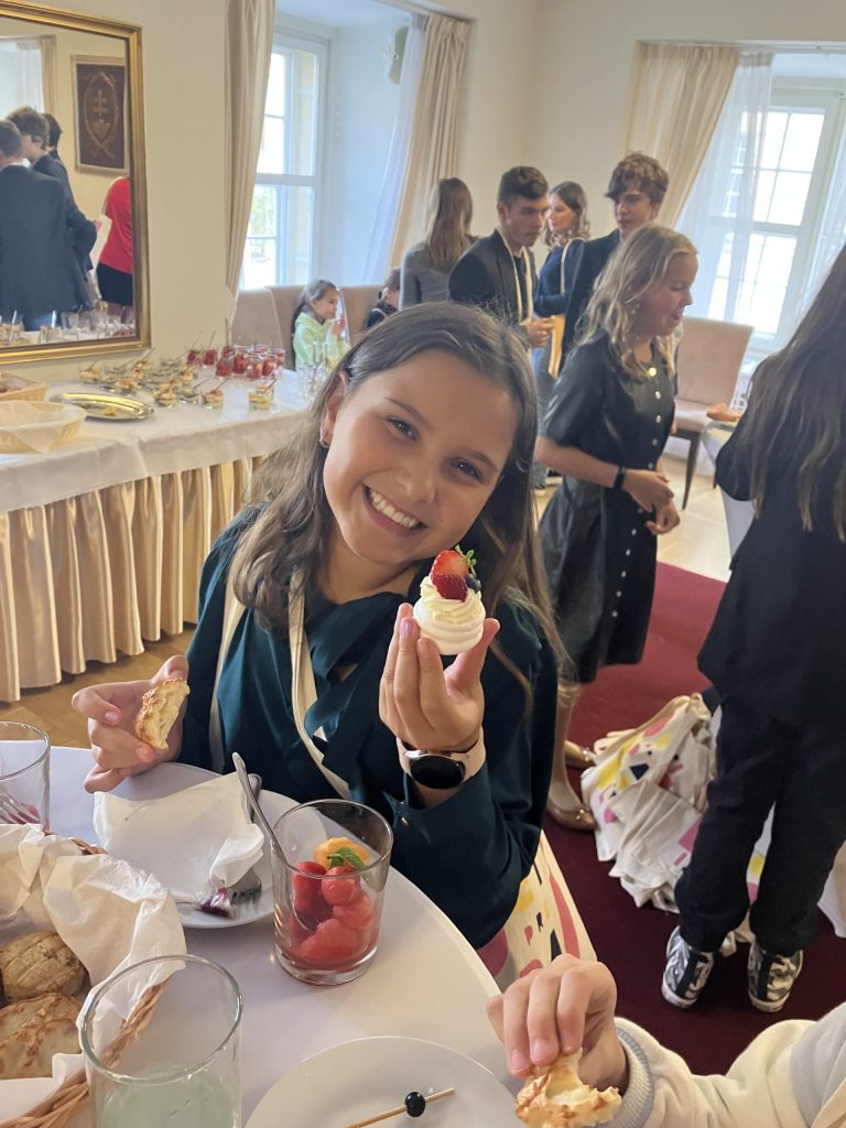 Deti pre Bratislavu v zrkadlovej sieni