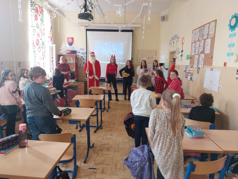 Mikuláš v našej škole