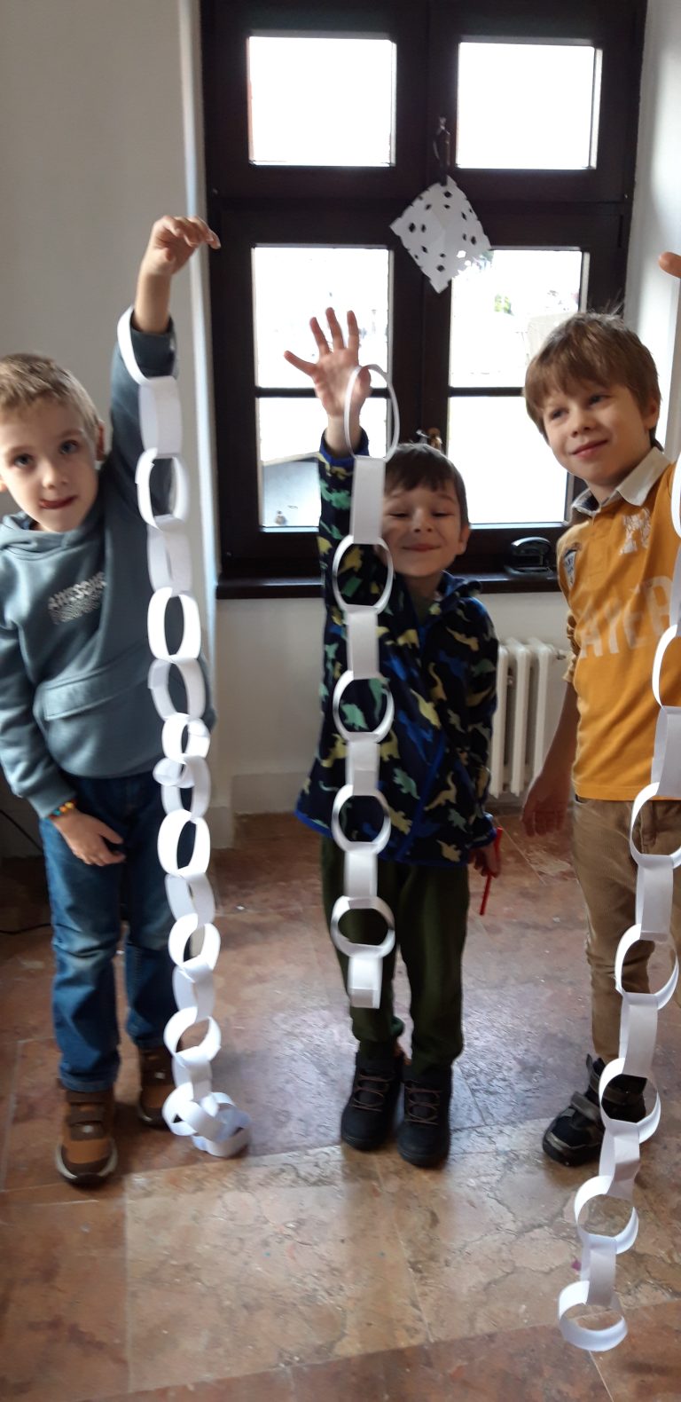 Mikulášske dielne ŠKD v Bibiane