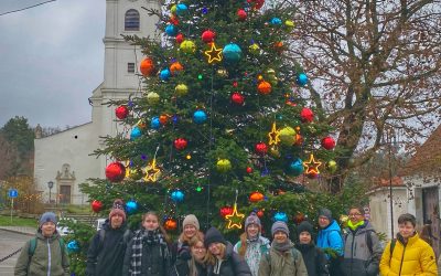 S turistickým krúžkom z Devína do Schloss Hofu alebo Vianoce na zámku