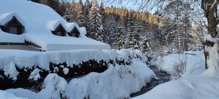 Lyžiarsky a snoubordingový výchovno výcvikový kurz