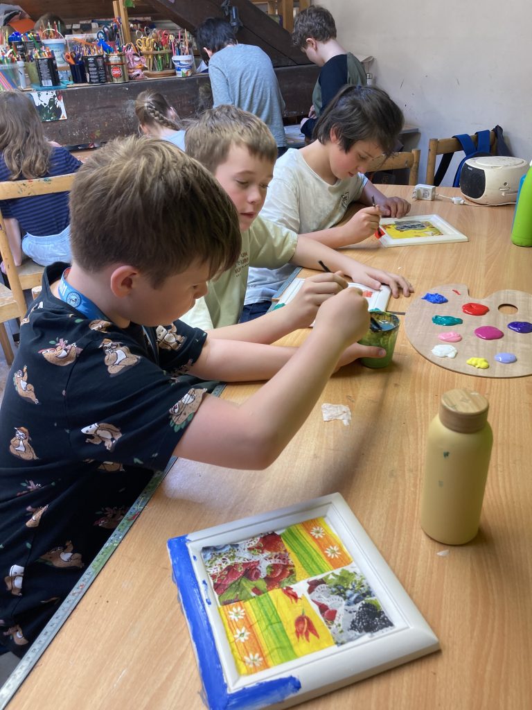 Alternatívna výtvarná výchova v CVČ