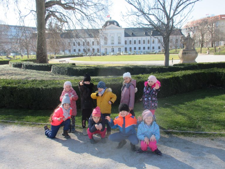 Sovičky v Grasalkovičovej záhrade