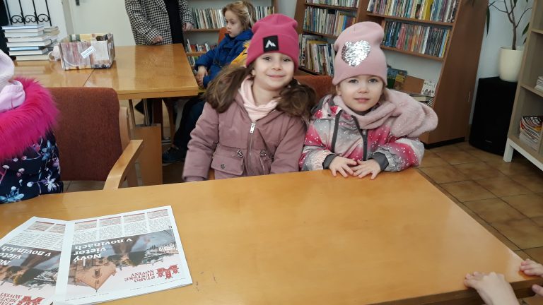 Škôlkari v knižnici