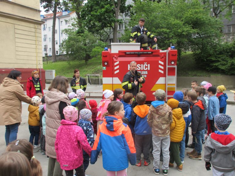 Ukážka práce hasičov