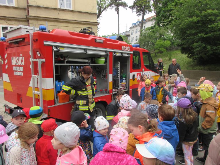 Ukážka práce hasičov