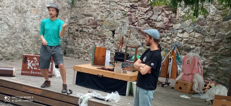 Divadlo Morgonrock Lovec plastov Zero Waste