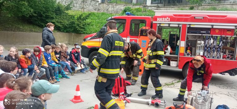 Beseda s hasičmi