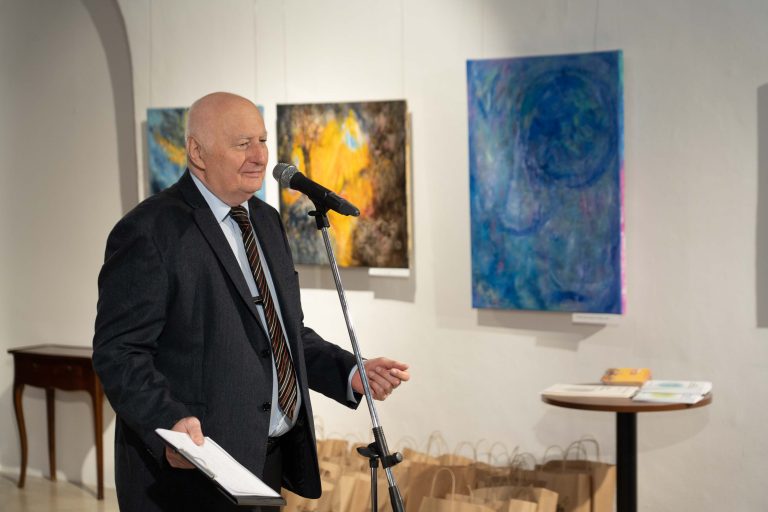 Hodžov novinový článok 2023