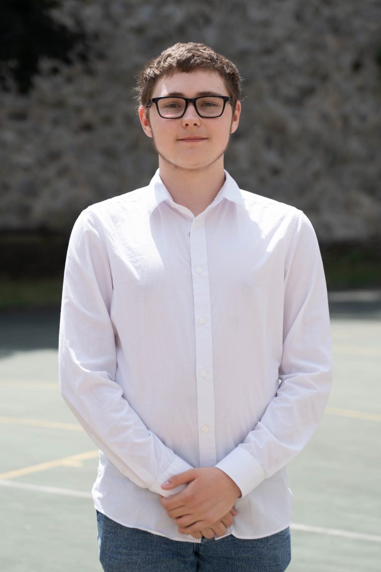 Foto učitelia 2. stupeň a deviataci