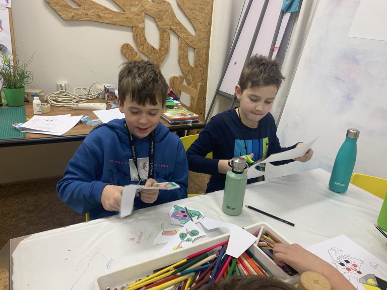 Workshop Hojdali sa ježibaby, hojdali sa na metle