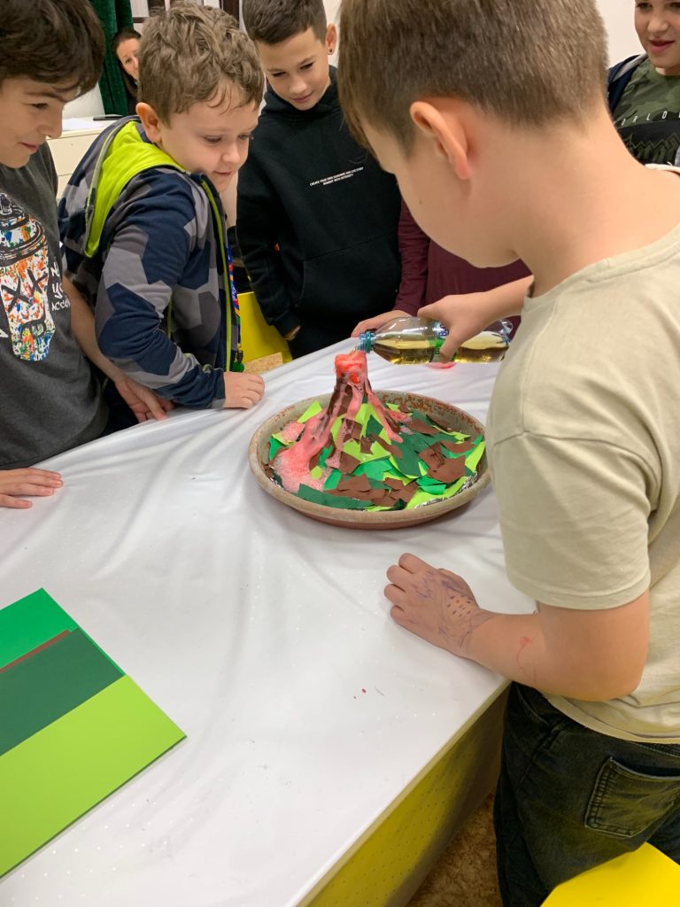 Workshop Zahraj sa s chémiou