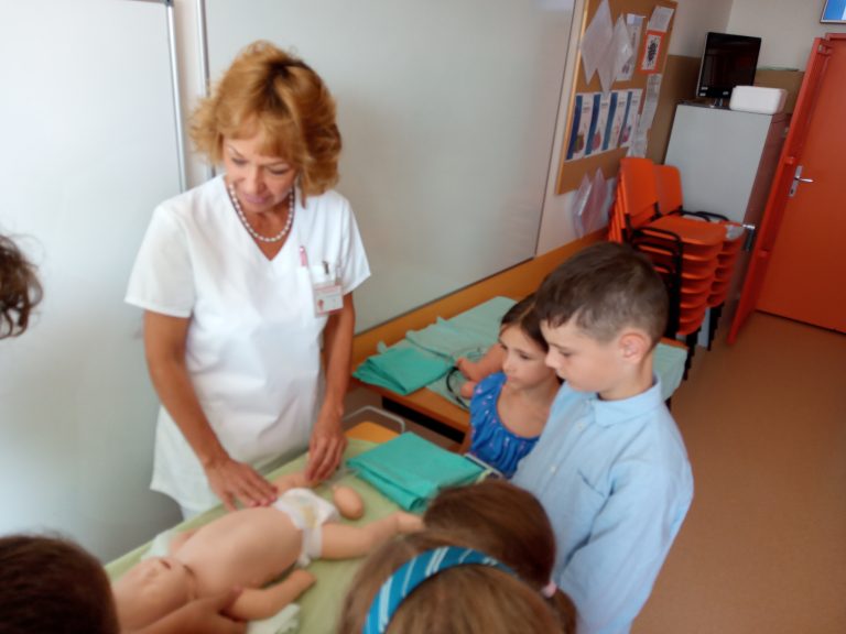 Výťažok z detskej burzy venovaný predčasniatkam