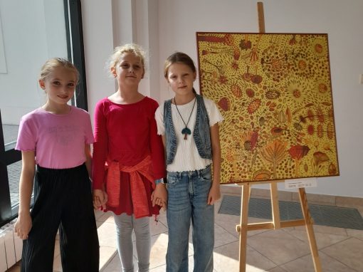 hdimg28a1aff03c9b3ba3df55814e67e2da