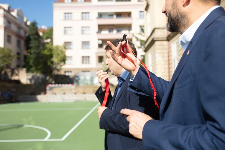 Slávnostné otvorenie zrenovovaného školského dvora