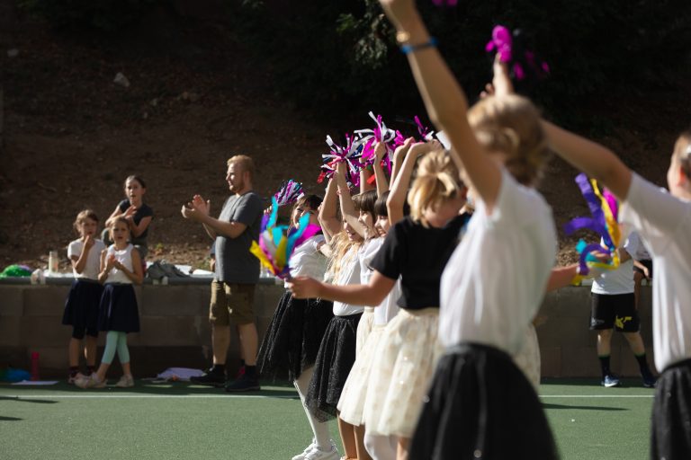 Slávnostné otvorenie zrenovovaného školského dvora