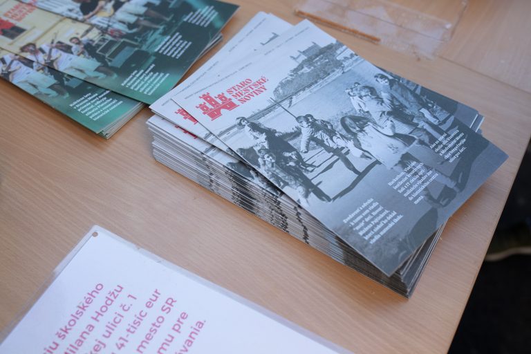 Slávnostné otvorenie zrenovovaného školského dvora