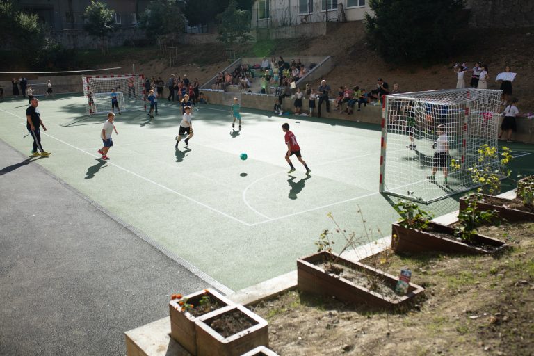 Slávnostné otvorenie zrenovovaného školského dvora