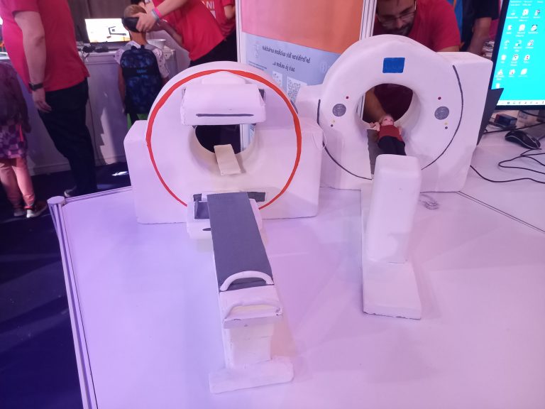 Zážitková hodina techniky na Európskej noci výskumníkov