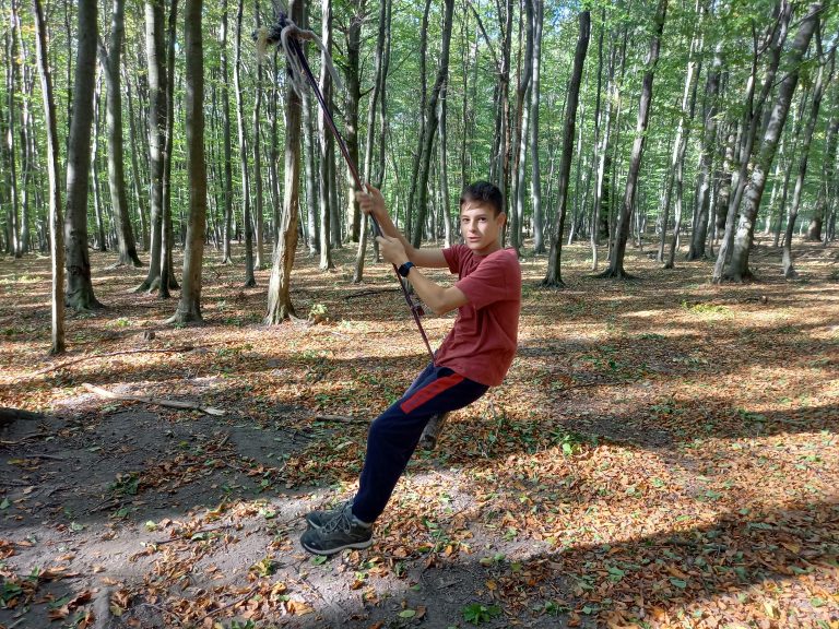 S turistickým krúžkom z Lozorna do Stupavy, Biofarma Príroda