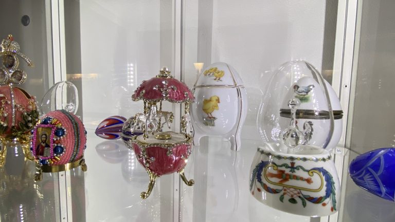 S turistickým krúžkom z Budmeríc do Dubovej, kaštieľ Budmerice