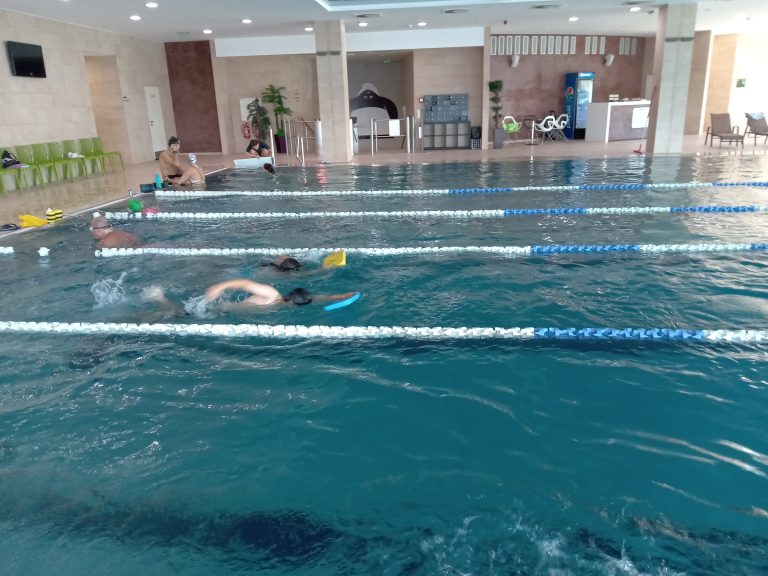 Bezplatný kurz plávania pre deti zo staromestských škôl