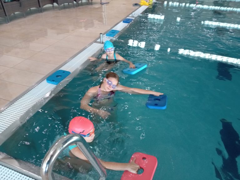 Bezplatný kurz plávania pre deti zo staromestských škôl