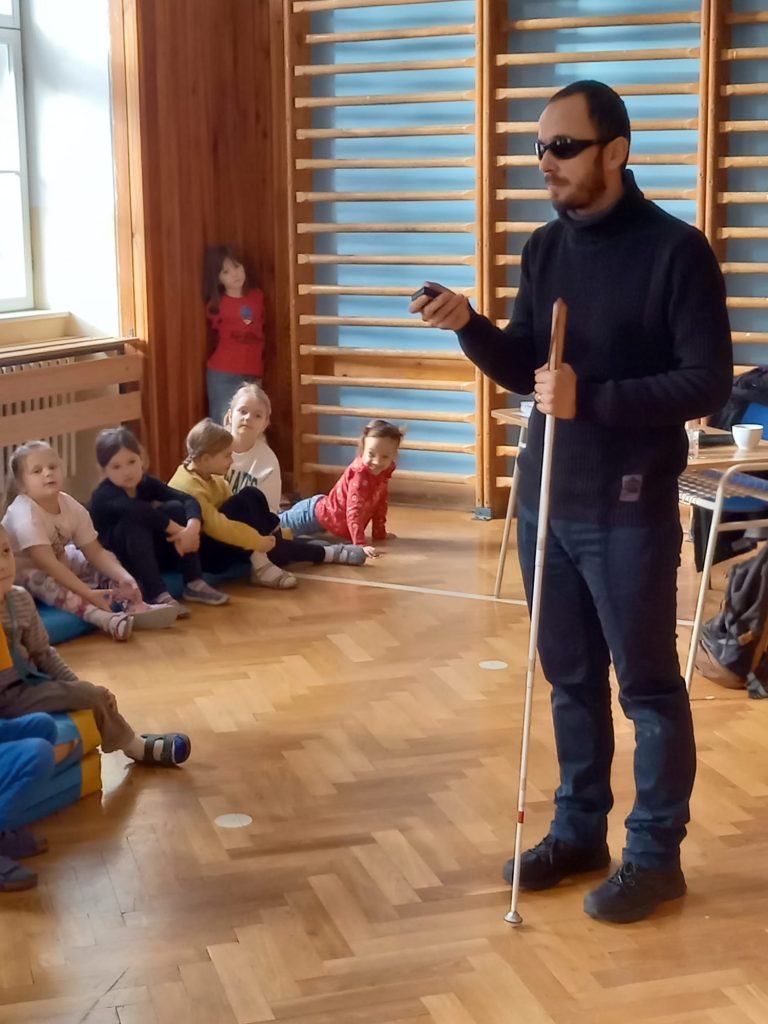 Beseda s nevidiacim – pánom Jurajom Prágerom